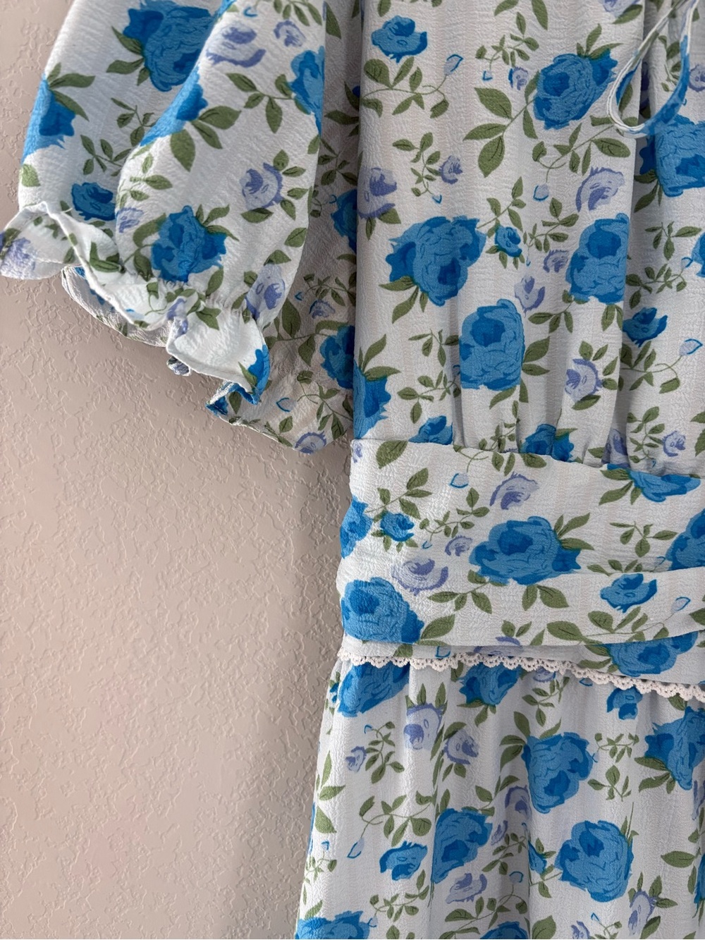 Scarlet Darkness Cottagecore Milkmaid Midi Dress Blue Roses Puff Sleeves 2X - Picture 3 of 8